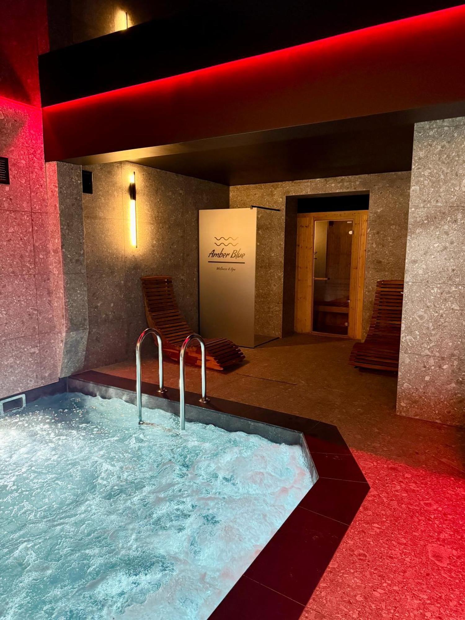 Amber Blue Wellness & Spa (Adults Only) Карвиа Экстерьер фото